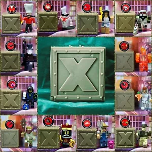 Roblox Series 10 Mystery Box cubo verde confezione figure giocattolo bambini - senza codici virtuali - Foto 1 di 28