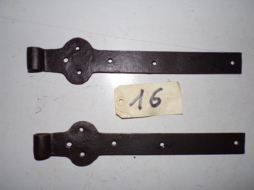 Pentures, charnières,  anciennes en fer forgé - Photo 1/1