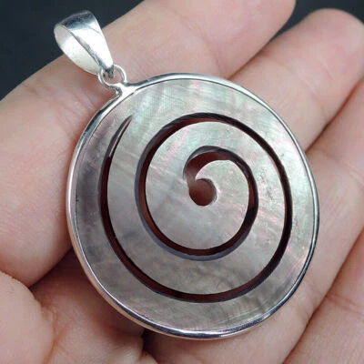 Ciondolo in argento sterling 925 conchiglia marrone naturale a spirale... - Immagine 1 di 4