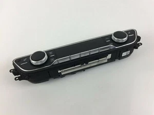 W1358 AUDI CLIMATE CONTROL 8W0820043AP - Picture 1 of 4