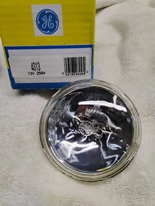 GE 4313 Aircraft Landing Cop Spot Light Clear PAR36 Sealed Beam Bulb 25051 - Picture 1 of 10