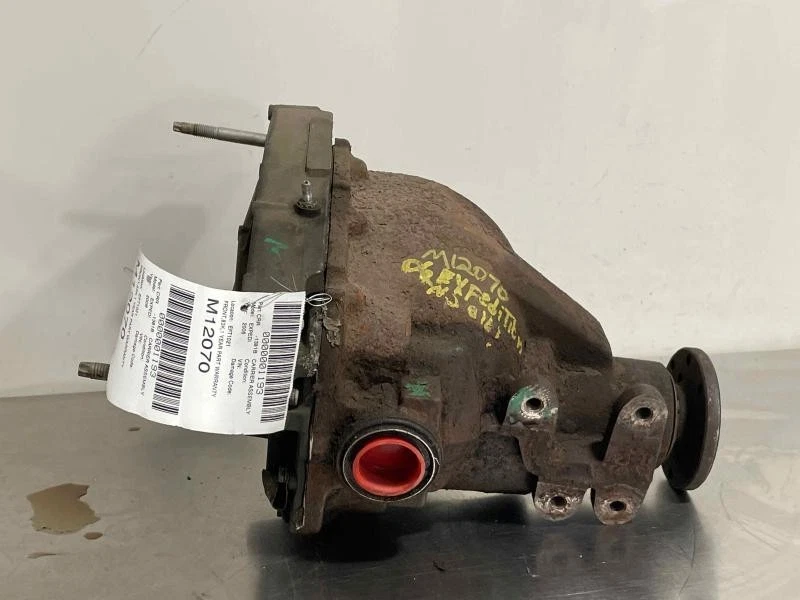 2005 2006  Ford Expedition 3.73 Ratio Rear Axle Differential Carrier Assembly - Image 1 of 1