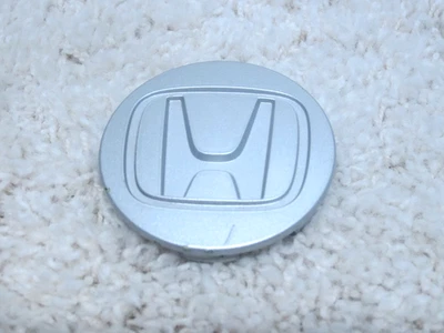 TAPA CENTRAL DE RUEDA HONDA ACCORD, CIVIC, ELEMENT, RIDGELINE OEM 44732SJCA500 #2C-9 Foto 1 de 3