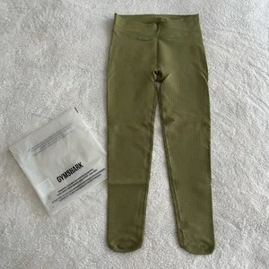Gymshark Griffin Green Pause Seamless Leggings - Size Medium  - Picture 1 of 5