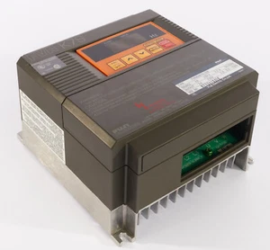 Fuji Electric FVR004K7S-2UX (FVR K7S) Variable Frequency Drive Unit - Picture 1 of 8