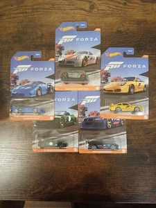 Hot Wheels FORZA Porsche 911,BMWZ4 ,'94Bugatti, Jaguar F, Alfa Romeo 8C Mint - Picture 1 of 9