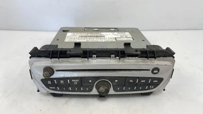 Autoradio originale RENAULT WIND CABRIOLET 281151461R - Immagine 1 di 4