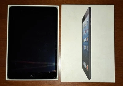 APPLE IPAD MINI da  16G con  WIFI+ CELLULAR  COLORE  NERO E ARDESIA - Immagine 1 di 4