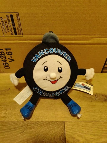 NHL Puck Plush Vancouver Canucks Hockey Mascot W/ Skates Collectable New W/ Tags Cover