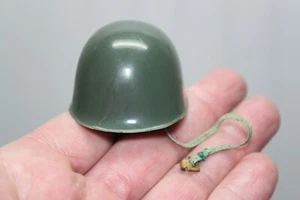 Casco de ejército vintage GI Joe 1964 - 1ª edición "D" Lug - J A P A N - Imagen 1 de 11