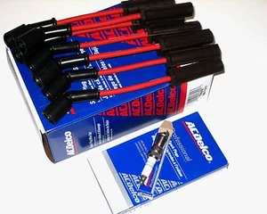 GENUINE VT VX VY VZ COMMODORE CALAIS SS LS1 V8 Iridium Spark Plugs & Leads NEW - Picture 1 of 1