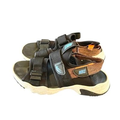 Sandalia Nike Canyon para hombre negra naranja césped azul cloro talla 9 CW9704-007 Foto 1 de 4