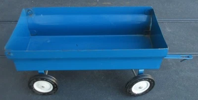 Vintage ERTL Ford Blue Metal Flare Side Wagon Farming Toy 1/16 - Image 1 of 4