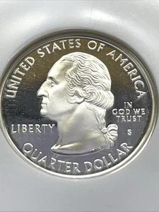 2000-S SILVER PROOF Quarter NEW HAMPSIRE - NGC - PF69 Ultra CAMEO - GRADED - Picture 1 of 3