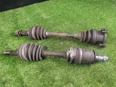 1989 - 1992 Nissan R32 GTR BNR32 Front axles  Exactly as seen - Image 1 of 4
