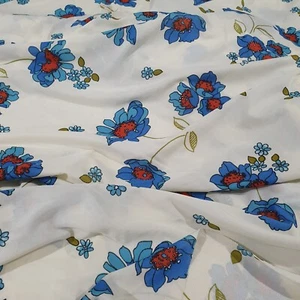 Vintage 60s/70s Nylon Beige Blue Floral Sewing Craft Fabric Material 4.4m x 1.2m - Picture 1 of 8