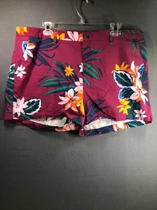 Old Navy Shorts With Pockets Floral pattern, Women’s Size 16 Everyday Shorts - Picture 1 of 8
