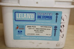 Leland Master One Steppers Thermal Expansion Fasteners #12 x 1 1/4" White, 12lbs - Picture 1 of 3