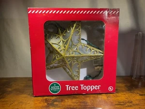 Winter Wonder Lane Pre-Lit Tree Topper Christmas Tree Topper Decor 10 lights - Picture 1 of 3