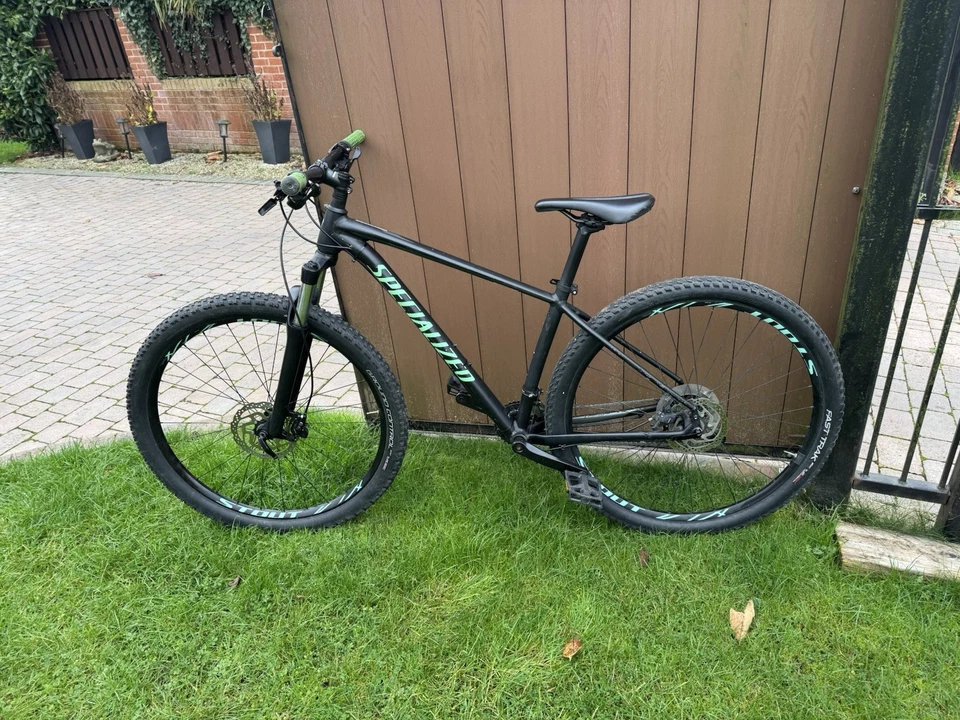 Specialized Rockhopper Elite Mountainbike Large 29" 2019 - Bild 1 von 4