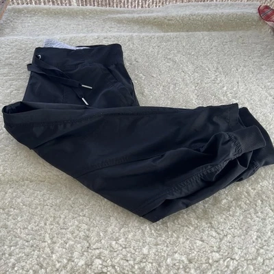 Calvin Klein Performance Cropped knit Wide Waistband Leggings Medium Black Pants - Image 1 of 4
