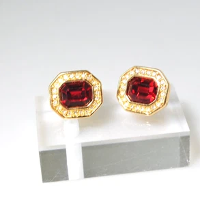 Vintage Swarovski Crystal Earrings Gold Christmas red SAL Signed 80's RF4 - Picture 1 of 8