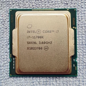 Intel Core i7 11700K "Rocket Lake" / SRKNL / Socket 1200 - Photo 1/3