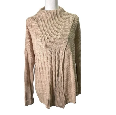 Suéter feminino Xhilaration tamanho médio bege frente dividida gola simulada manga longa - Imagem 1 de 4