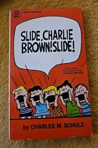 Peanuts "Slide Charlie Brown" Paperback Charles Schulz Fawcett Crest 1968 Vintag - Picture 1 of 6
