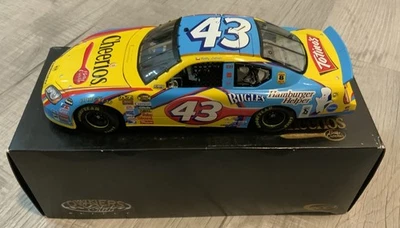 Bobby Labonte Cheerios 43 Owners Club Select 2007 1/24 1:24 Scale Nascar Diecast - Image 1 of 4