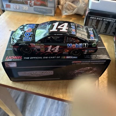 Arco Tony Stewart Mobil 1 2013 negro SS 1 de 744 Foto 1 de 3