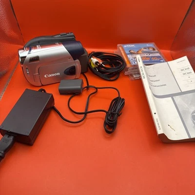 Canon DC310 DVD Camcorder with Manual Charger  Tested working Needs Battery - Image 1 of 4