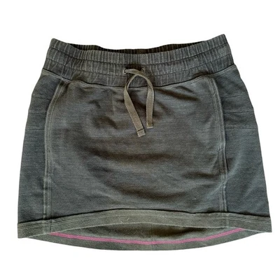 Falda Ivivva Verde Gris Talla 14 Ropa Activa Atletismo Informal Ropa de Calle Cómoda Foto 1 de 4