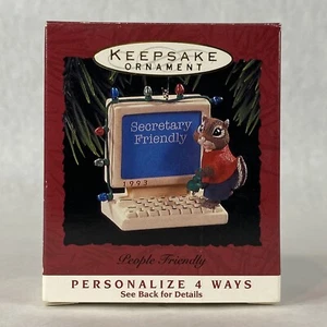Adorno de Navidad Hallmark Keepsake - Amigable con la gente - 1993 De colección Nuevo en Caja - Imagen 1 de 9