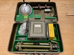 GRAFLEX SPEED GRAPHIC US ARMY PH-47-J / PH-104 Tripod Flash Set LM-15 (WW2) - Picture 1 of 24