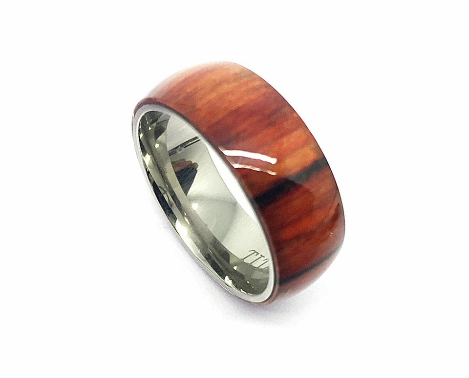 Anillo de boda de madera de koa hawaiano de cereza pura de titanio de 8 mm para hombre o mujer Foto 1 de 1