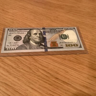 One Hundred dollar Bill $100 Star Note 2009 Series - Image 1 of 2