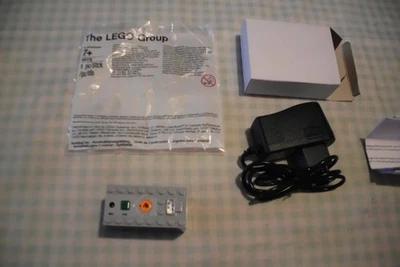 LEGO technic Power Functions Akkubox 8878 mit Ladegerät, grepr und i.O. - Bild 1 von 4