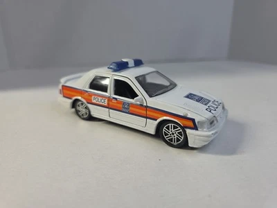 Corgi 91870 Metropolitan Police Ford Sierra Sapphire RS Cosworth AW889 - Image 1 of 4