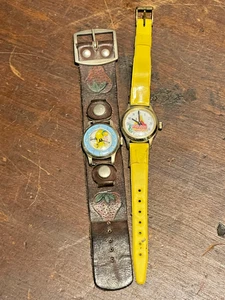 Vintage Swiss Maid Princess and the Frog Uhr Mechanisch + Barbie Uhr - Bild 1 von 3