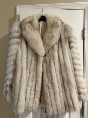 Vintage Safuron Fox Fur Coat Size L  - Image 1 of 4