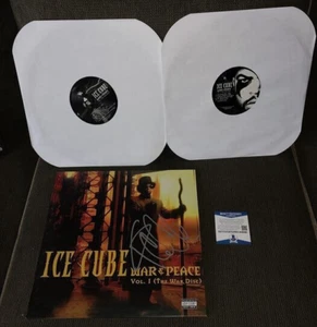 Álbum AUTÓGRAFO "GUERRA Y PAZ" firmado por ICE CUBE con certificación Beckett BAS - Imagen 1 de 3