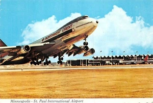 H329    AIRPLANE    POSTCARD,   NORTHWEST ORIENT - Picture 1 of 2