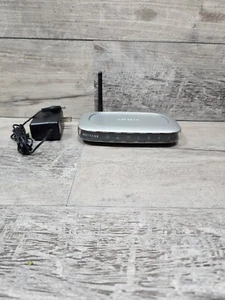 Netgear WGT624 V2 4 Port 108 Mbps Wireless Firewall Router w/Power Cord - Picture 1 of 5