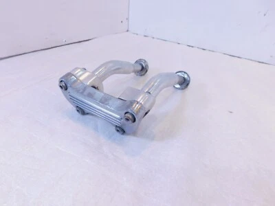 Soportes de abrazadera de montaje elevador para manillar cromado Harley Davidson Dyna & Softail Foto 1 de 4