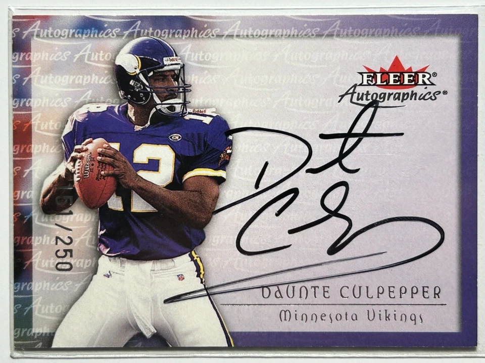 Daunte Culpepper AUTO /250 Fleer Autographics Silver 2000 Tradition Autograph SP - Image 1 of 2