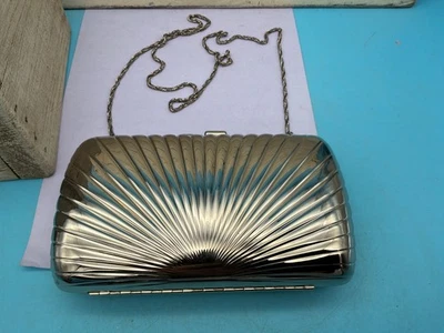 Cartera de noche rígida vintage brillante tono plata para damas, 7" Foto 1 de 4