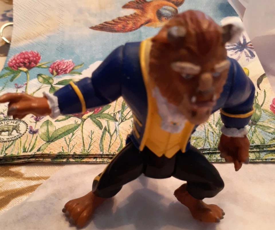 Disney Bestia De La Bella y la Bestia Articulado Burger King Figura Juguete Foto 1 de 2