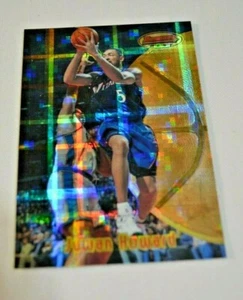 1998 BOWMANS BEST - JUWAN HOWARD FORWARD WIZARDS CARD 34 ATOMIC REFRACTOR - Picture 1 of 5