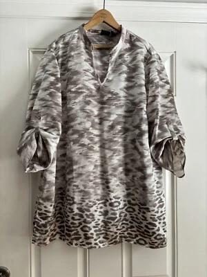 Top túnica Chicos Travelers para mujer 3 grandes manga enrollable beige texturizado J-10 Foto 1 de 4